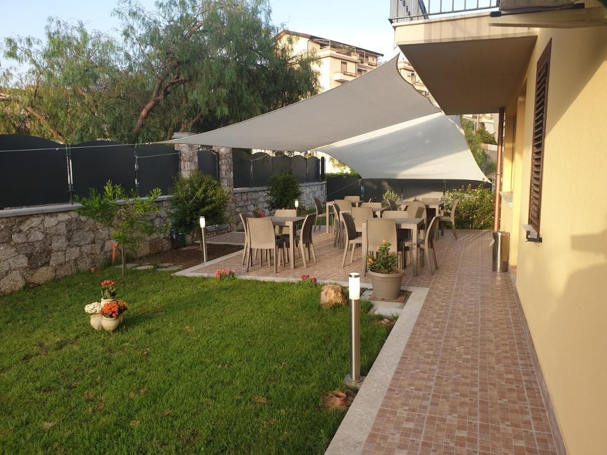 B&B Villa Chiara Bed And Breakfast Taormina Exterior foto